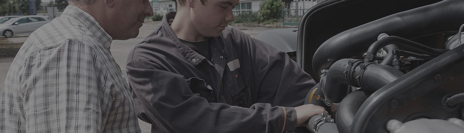 Ouvrier qui travaille